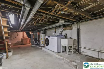 2045 Kenmore Avenue, Bethlehem City, PA 18018 - Photo 44