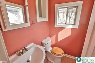 2045 Kenmore Ave, Bethlehem City, PA 18018 - Photo 22