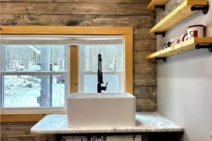 76 Kiowa Path, Lehigh Twp, PA 18466 - Photo 4