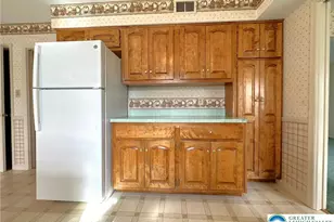 348 Wedgewood Dr, Palmer Twp, PA 18045 - Photo 10