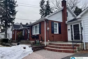 1569 Kelchner Rd, Bethlehem City, PA 18108 - Photo 2