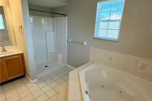 4442 Lenox Dr, Hanover Twp, PA 18017 - Photo 26