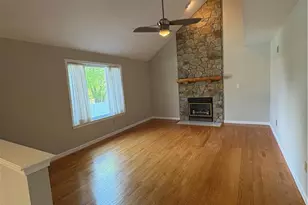 4442 Lenox Dr, Hanover Twp, PA 18017 - Photo 10