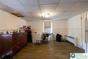 334 E Walnut Street E, Allentown City, PA 18109 - Photo 6