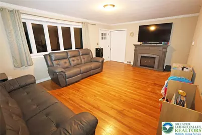 1385 W Macada Road, Hanover Twp, PA 18017 - Photo 2