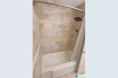 1385 W Macada Road, Hanover Twp, PA 18017 - Photo 10