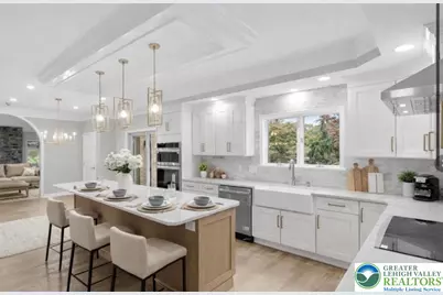 3685 Manor Road, Bethlehem Township, PA 18020 - Photo 6