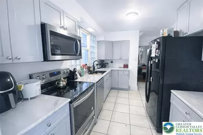 274 E Elm Street, Allentown City, PA 18109 - Photo 6