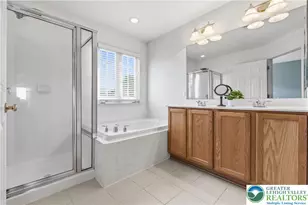 1632 Oakridge Ln, Hellertown Boro, PA 18055 - Photo 24