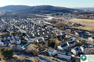 1632 Oakridge Ln, Hellertown Boro, PA 18055 - Photo 38