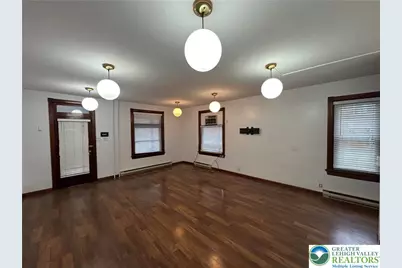 102 N Walnut Street, Bath, PA 18014 - Photo 2