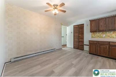 321 S Chestnut Street, Summit Hill, PA 18250 - Photo 12