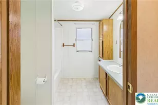 5475 Hamilton Blvd, Lower Macungie Township, PA 18106 - Photo 10