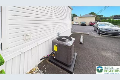 5475 Hamilton Boulevard #7, Lower Macungie Township, PA 18106 - Photo 14