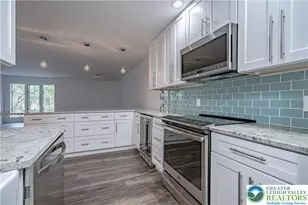 77 W Broad St, Bethlehem City, PA 18018 - Photo 10