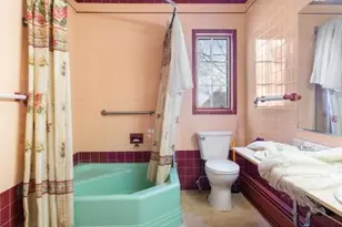 100 N Fairview St, Nazareth Boro, PA 18064 - Photo 12