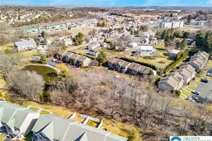 579 Ponds Edge Ln, Upper Macungie Township, PA 18104 - Photo 52