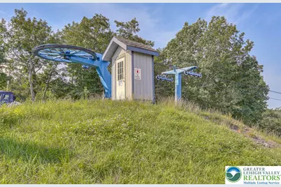 2206 Chatham Court, Middle Smithfield, PA 18324 - Photo 44