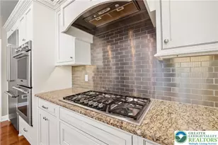 1970 Carriage Knoll Dr, Bethlehem City, PA 18015 - Photo 12