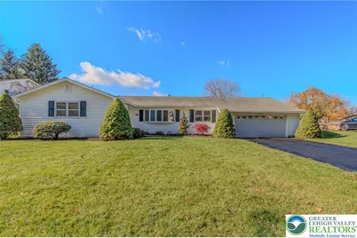 3225 Harmor Lane, Hanover Twp, PA 18017 - Photo 2