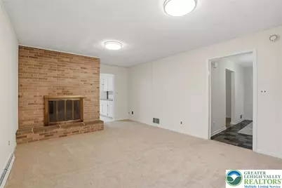 3225 Harmor Lane, Hanover Twp, PA 18017 - Photo 10