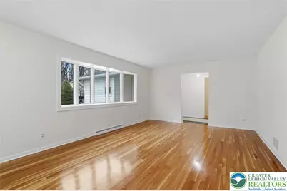 3225 Harmor Lane, Hanover Twp, PA 18017 - Photo 8