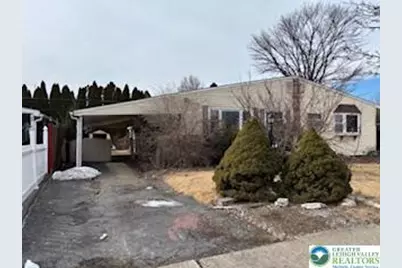 1527 Livingston Street, Bethlehem City, PA 18017 - Photo 1