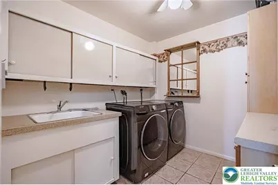 703 Donald Drive, Emmaus Boro, PA 18049 - Photo 10