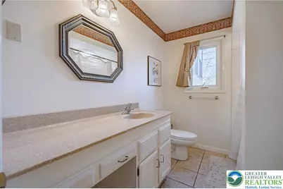 703 Donald Drive, Emmaus Boro, PA 18049 - Photo 12