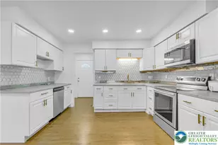 1030 Colorado St, Allentown City, PA 18103 - Photo 16