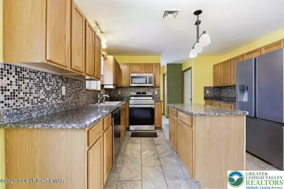 104 Corine Way, Ross Twp, PA 18353 - Photo 24