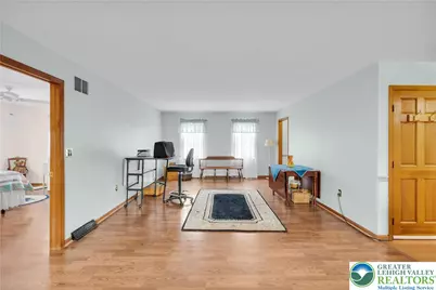 466 E Chestnut Street, Nazareth, PA 18064 - Photo 18