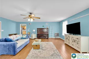 466 E Chestnut St, Nazareth Boro, PA 18064 - Photo 6