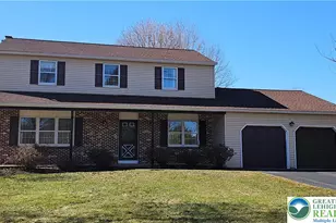 3184 Quail Dr, Upper Saucon Township, PA 18036 - Photo 1