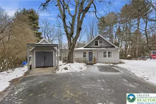 542 Highland Dr, Price Twp, PA 18302 - Photo 4