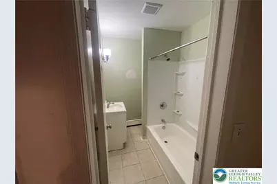 1113 E 4th Street #2, Bethlehem, PA 18015 - Photo 4