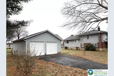 4545 Charles Street, Bethlehem Township, PA 18045 - Photo 12