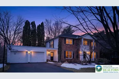 3260 Highfield Circle, Bethlehem Township, PA 18020 - Photo 2