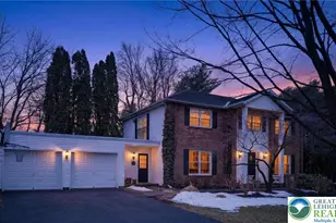 3260 Highfield Cir, Bethlehem Township, PA 18020 - Photo 2