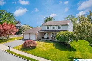 1804 Elmhurst Dr, Whitehall Township, PA 18052 - Photo 2
