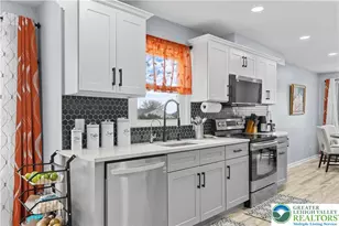1804 Elmhurst Dr, Whitehall Township, PA 18052 - Photo 16