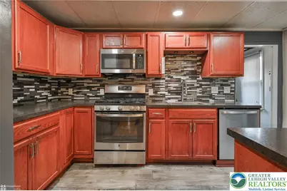 1012 Seneca Street, Fountain Hill Boro, PA 18015 - Photo 6