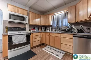 27 Packer Ave, Whitehall Township, PA 18052 - Photo 14