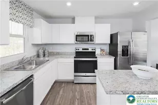 77 Dayspring Dr, West Brunswick Twp, PA 17961 - Photo 4