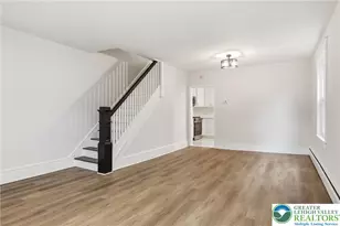 125 Elm Street E, Emmaus Boro, PA 18049 - Photo 8