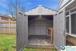 125 Elm Street E, Emmaus Boro, PA 18049 - Photo 32