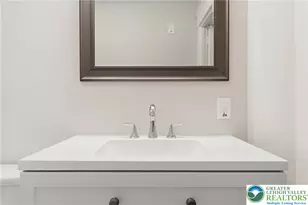 125 Elm Street E, Emmaus Boro, PA 18049 - Photo 18