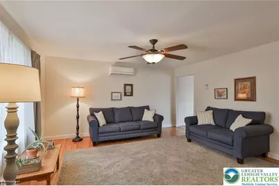 8427 Milky Way, Lower Milford Township, PA 18092 - Photo 10