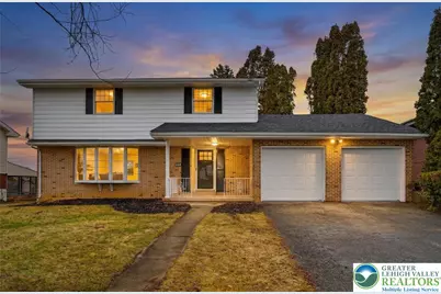 449 Elmhurst Avenue, Bethlehem, PA 18017 - Photo 2