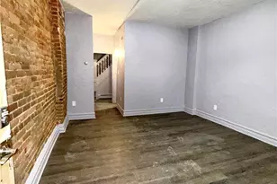 110 N Silk St, Allentown City, PA 18102 - Photo 2